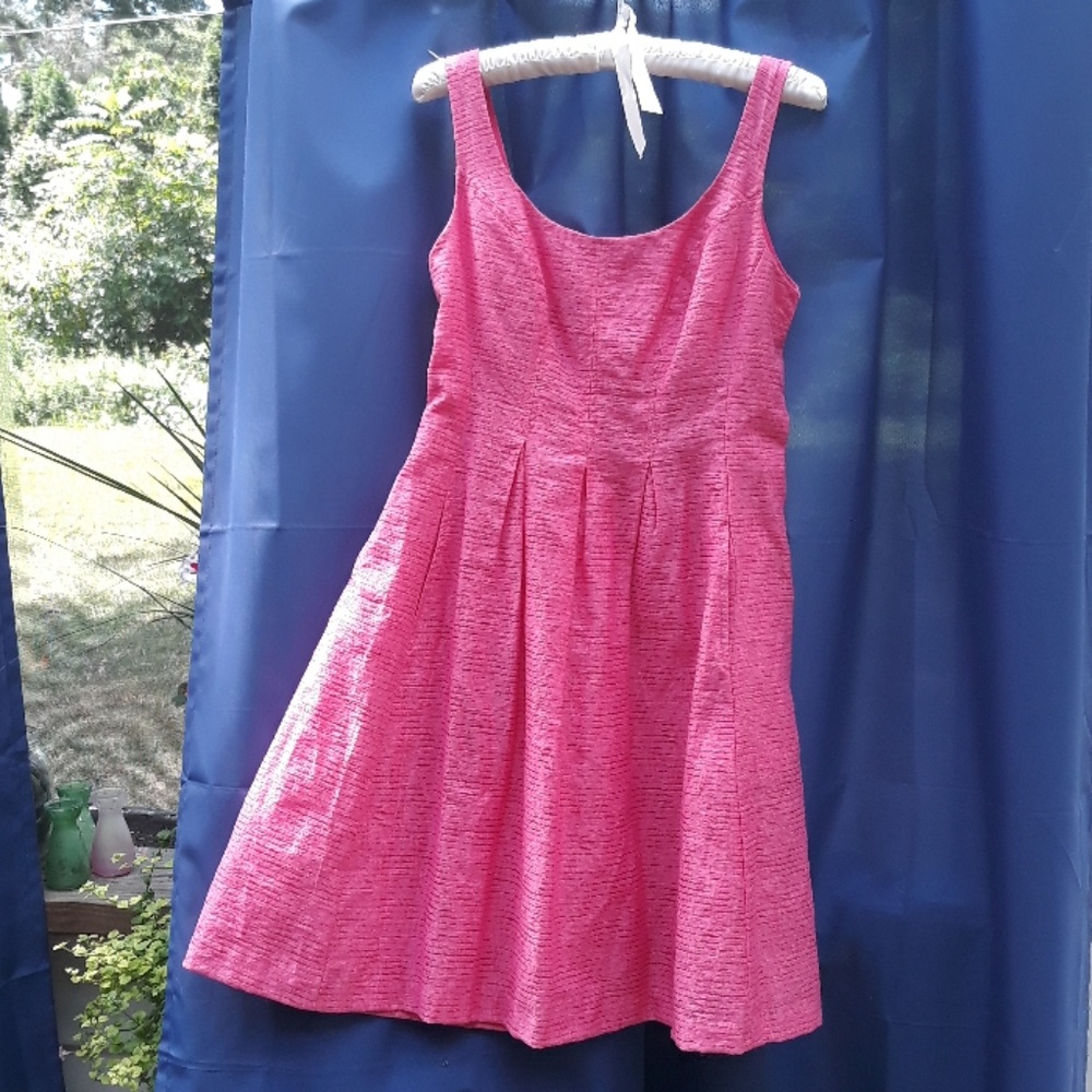 Dress - Picture 2 of 6